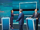 Annalena Baerbocková (Zelení), Armin Laschet (CDU) a Olaf Scholz (SPD) se...
