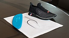 Inspirací pro feácké sportovní boty vzniklé ze spolupráce Bugatti a znaky UYN...