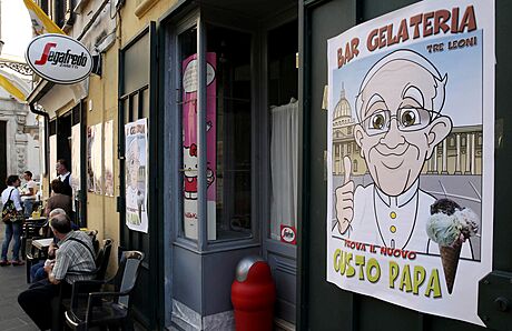 Obchod, kter papei poslal zmrzlinu. (snmek z roku 2014)