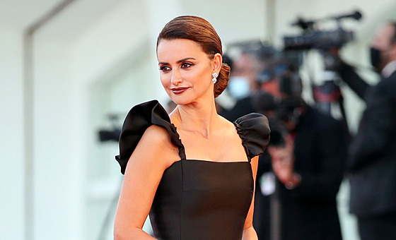 Penélope Cruzová (Benátky, 1. zá�í 2021)