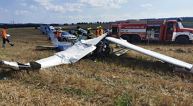 Nepřičetl váhu navigátora. K tragickému pádu cessny přispělo přetížení