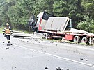 Dopravn nehoda na silnici I/6 u odboky na Olov Vrata. (31. srpna 2021)