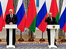 Ruský prezident Vladimir Putin a bloruský vdce Alexandr Lukaenko se v Moskv...