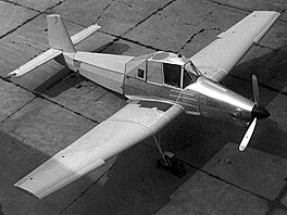 XZ-37T, prvn turbomelk z roku 1981 vyroben v Kunovicch