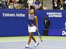 Kanaanka Leylah Fernandezov slav postup do osmifinle US Open.