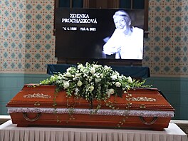 Zábr z posledního rozlouení s herekou Zdenkou Procházkovou (7. záí 2021).