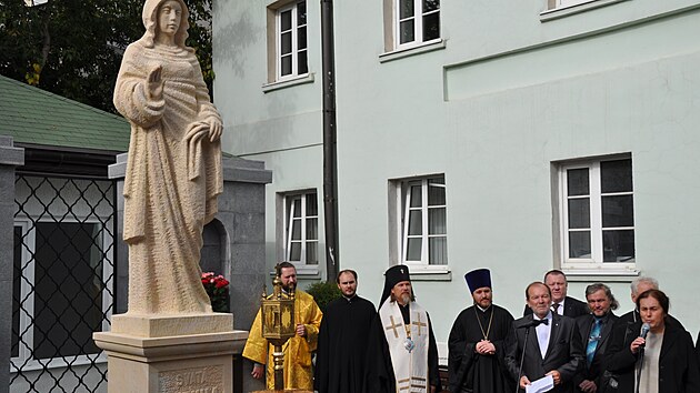 esk nrodn patronka je populrn i za hranicemi. Snmek je ze z 2012, kdy byla slavnostn odhalena socha svat Ludmily u moskevskho chrmu sv. Nikolaje nedaleko Kremlu.