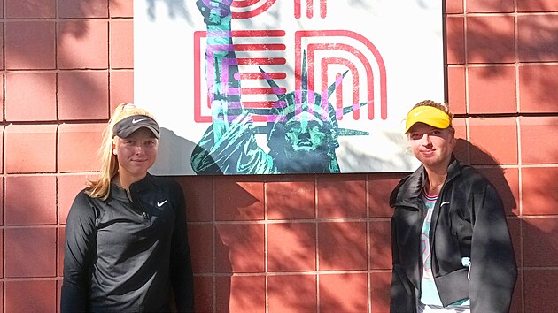 Sestry Linda a Brenda Fruhvirtovy na US Open.