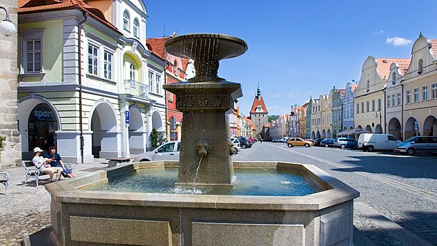 Balkon d�dy Hanouska je na n�m�st� M�ru v dom� ��slo popisn� 132