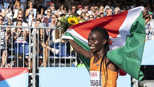 Francine Niyonsabaov z Burundi vyhrla na Diamantov lize v Curychu zvod na 5000 metr.