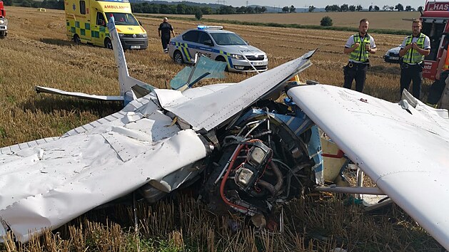 U Žiliny na Kladensku se 4. září 2021 zřítilo do pole malé letadlo. Při nehodě na místě zemřeli dva lidé, byli zaklínění v letadle.