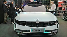 Prototyp robotického taxíku postavený na základech elektromobilu Hyundai Ioniq 5