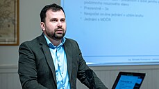 P�edseda Asociace auto�kol Ale� Hor�i�ka