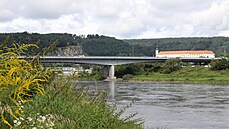 Nový most v Dín.