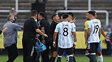 Momentka z utkání jihoamerické kvalifikace mezi Brazílií a Argentinou, které...