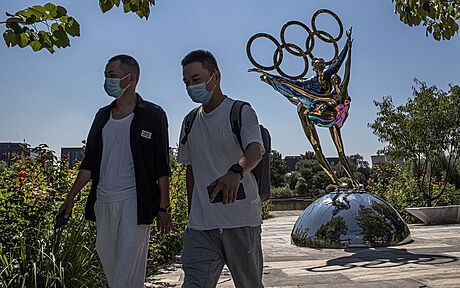 ZIMNÍ OLYMPIÁDA V PEKINGU A ROUKY. ína bude hostit koronavirové olympijské...