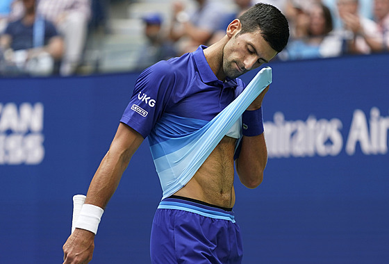 Srb Novak Djokovi ve finále US Open