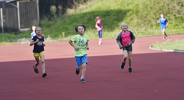Ve Zlíně není kde sportovat, zavřený areál Sokolovny získá nové hřiště