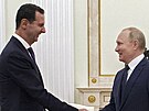 Ruský prezident Vladimir Putin na schzce se syrským prezidentem Baárem Asadem...