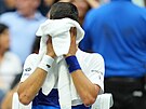 Srb Novak Djokovi ve finále US Open