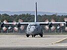 Letoun C-130 Hercules tureckého letectva na Dnech NATO v Ostrav