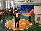 Moskevská volební místnost v jedné z tamjích základních kol. V pátek v Rusku...