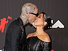 Travis Barker a Kourtney Kardashianová na MTV Video Music Awards (New York, 12....