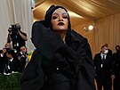 Rihanna na Met Gala (New York, 13. záí 2021)
