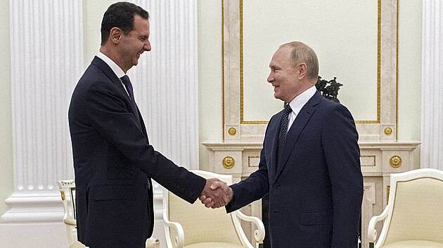 Ruský prezident Vladimir Putin na schůzce se syrským prezidentem Bašárem Asadem (14. září 2021)