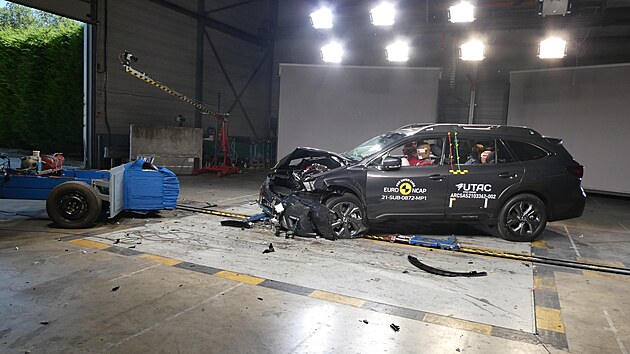 Crashtest Subaru Outback