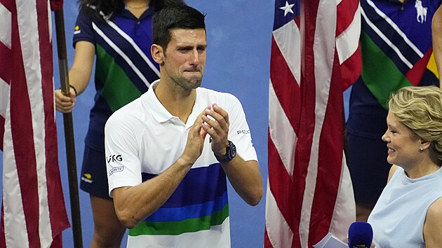 Dojat Srb Novak Djokovi dkuje divkm po prohranm finle US Open.