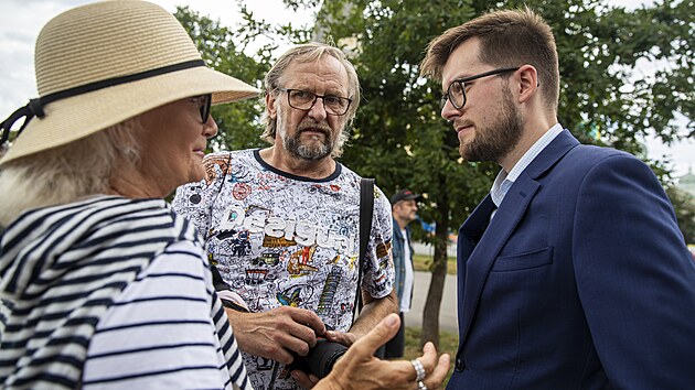 N velk kol je pinst nadji cel zemi, e je mon dlat politiku jinak, bez starch struktur, ekl Michlek. (12. z 2021)