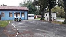 Hasii evakuovali pt dom kvli úniku plynu ve Zbchu na Plzesku. (19. záí...