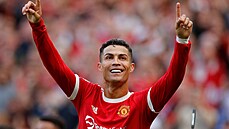 Cristiano Ronaldo se raduje ze svého druhého gólu v utkání proti Newcastlu.