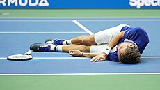 Rus Daniil Medvedv slaví triumf na US Open.