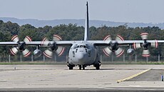 Letoun C-130 Hercules tureckého letectva na Dnech NATO v Ostrav