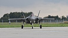 Letoun F-35 Lightning II italských vzduných sil na Dnech NATO v Ostrav