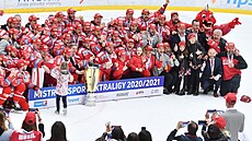 DUBEN 2021. Třinečtí hokejisté obhájili mistrovský titul.
