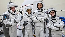 Posádka prvního amatérského letu SpaceX, který dostal název Inspiration4. | na serveru Lidovky.cz | aktuální zprávy