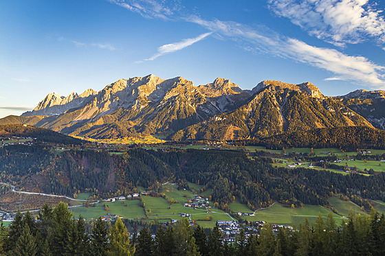 Horský masiv Dachstein v Rakousku