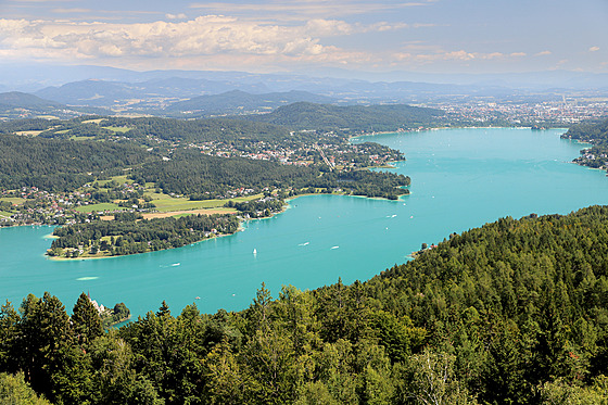 Rakouská spolková země Korutany je nejen zemí jezer, ale i zajímavou směsicí...