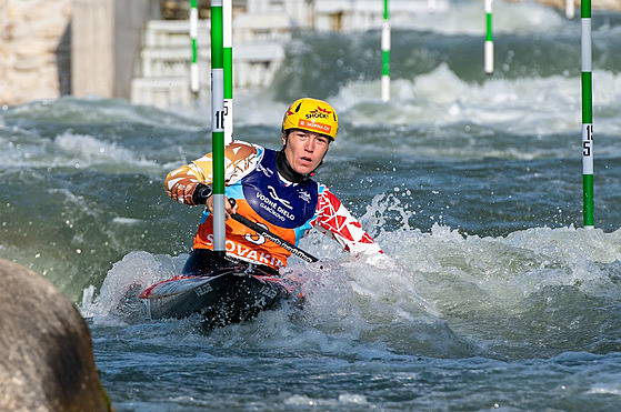 Tereza Fierová bhem vodního slalomu na mistrovství svta v Bratislav.