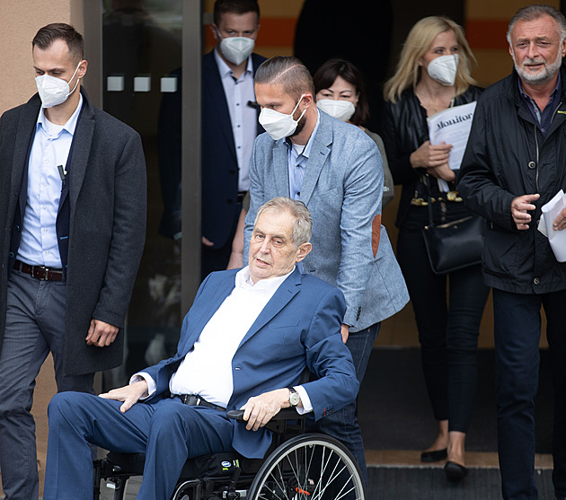 O Zemana se dál budou starat ošetřovatelé. Služby budou částečné, uvedl Mynář