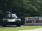 Starý americký tank u vjezdu na základnu Fort Pickett ve stát Virginia (10....