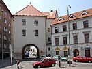 Potky Mnnsk brny se datuj do 13. stolet, kdy byla soust mstskch...