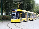 Nov� typ tramvaje �koda 40T naj�d� zku�ebn� kilometry v ulic�ch Plzn�. (21. 9....