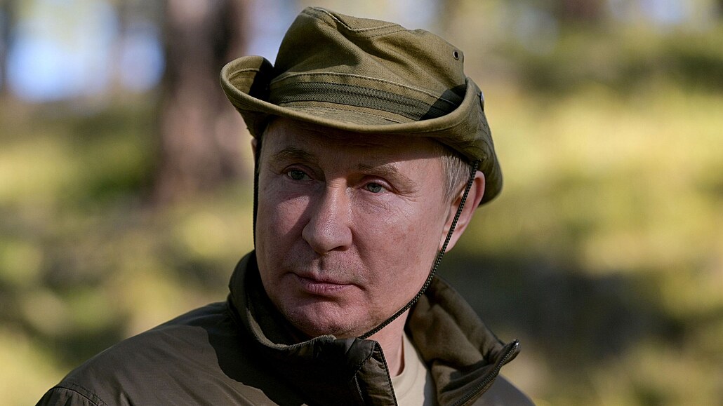 Kreml zveřejnil fotografie z dovolené prezidenta Vladimira Putina, během...