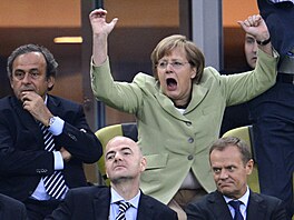 Německá kancléřka Angela Merkelová při sledování čtvrtfinálového zápasu...