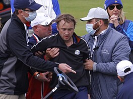 Tom Felton zkolaboval na golfovém turnaji. (Sheboygan, 23. záí 2021)