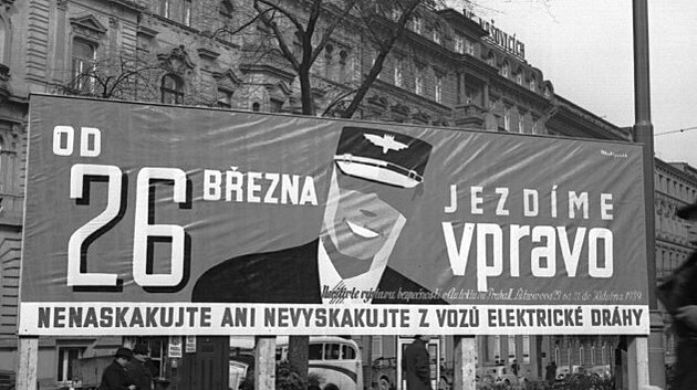 O jzd vpravo se v eskoslovensku adu let jalov diskutovalo, rzn pokyn okupant ke zmn v beznu 1939 vedl adu malovrnch hlupk na as k obdivu k nacistickmu reimu.